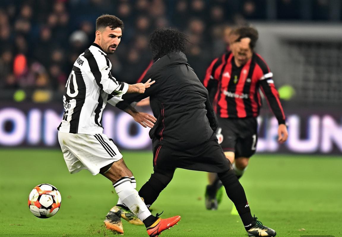 AC米兰莱奥伤缺，尤文图斯阿莱格里迎战旧主，意甲关键战悬念骤增